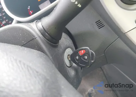 2010 Pontiac Vibe из США, поврежденный, VIN 5Y2SP6E86AZ407467